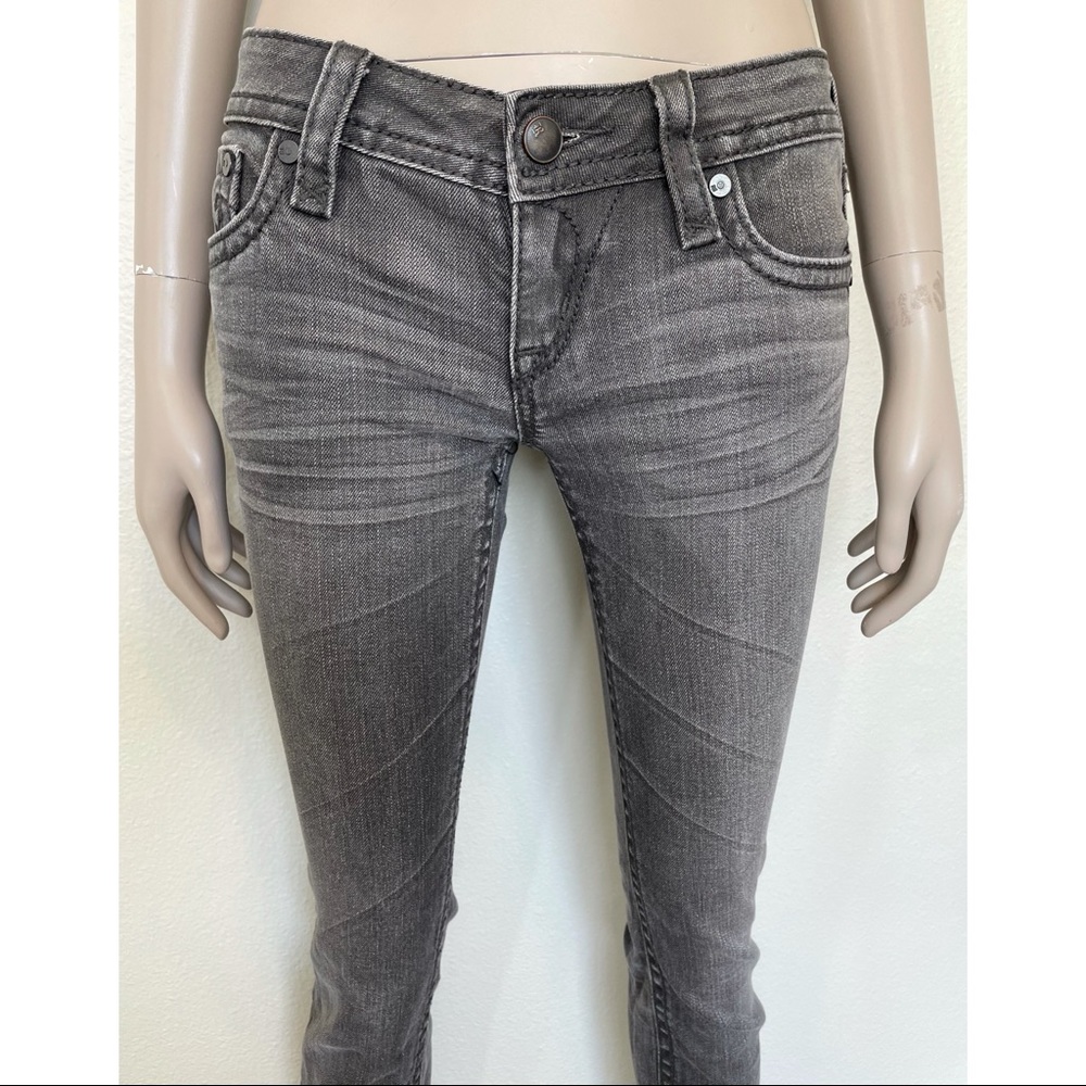 Rock Revival Tara Skinny Jeans - Picture 5 of 16